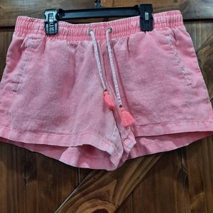 Melon colored Lilly Pulitzer  shorts size M 10/12.  $30 WAS 75.